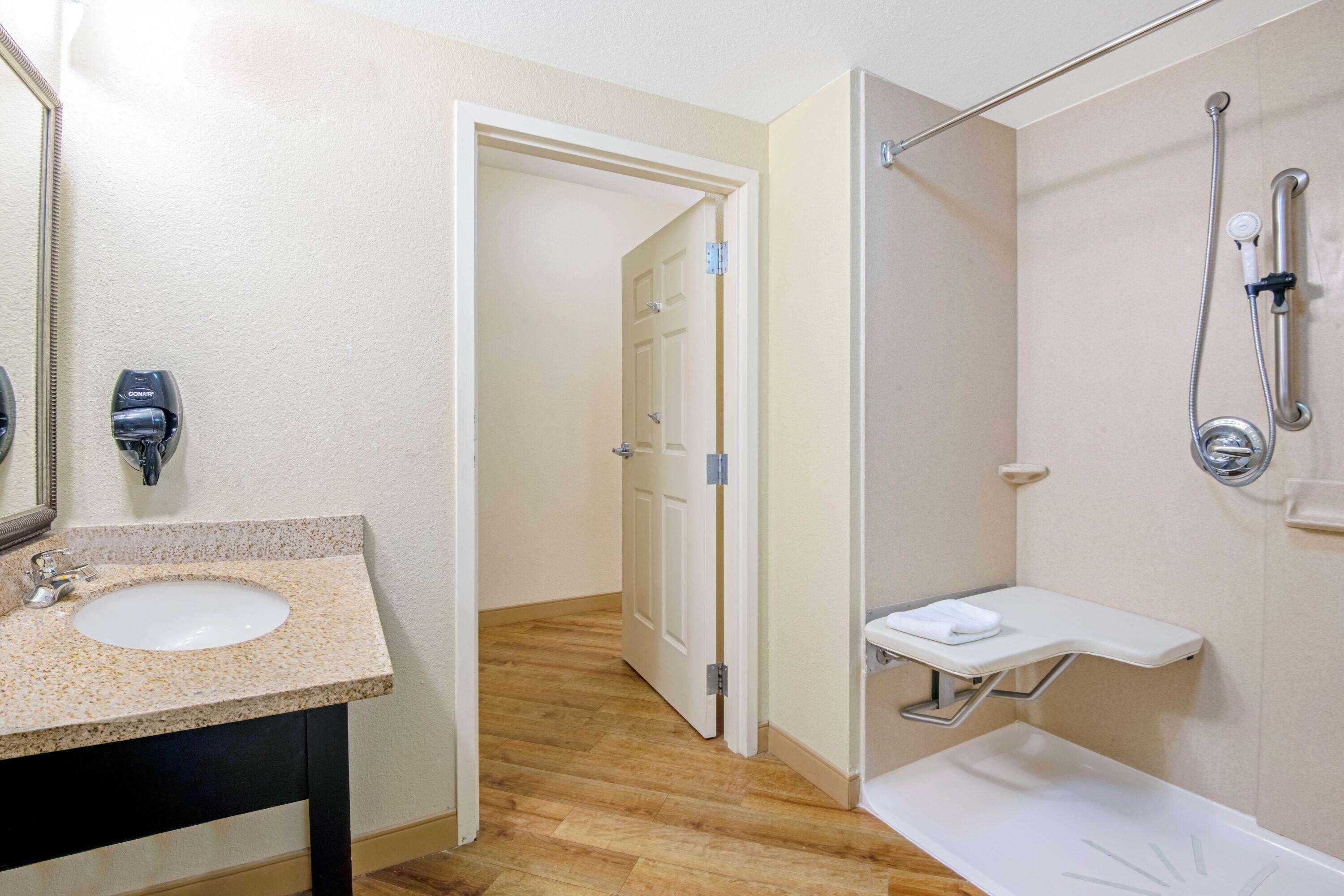La Quinta By Wyndham Lawton / Fort Sill Exteriér fotografie